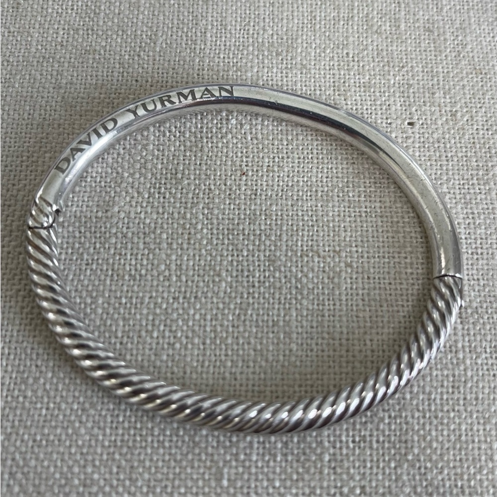 David Yurman Silver Twisted Bangle Bracelet with Hinged Clasp - Picture 15 of 15